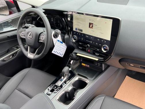 2025 Lexus NX 350 Premium