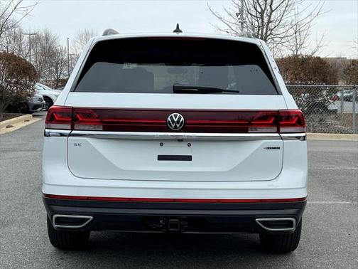 2025 Volkswagen Atlas 2.0T SE w/Technology 4MOTION
