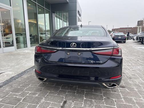 2023 Lexus ES 350 Base