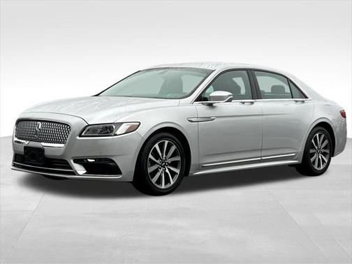 2018 Lincoln Continental Premiere