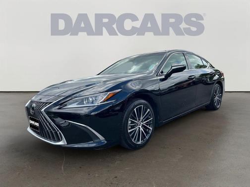 2022 Lexus ES 350 Base