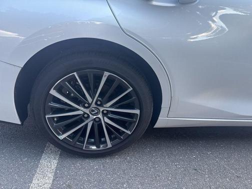 2024 Lexus ES 350 Base