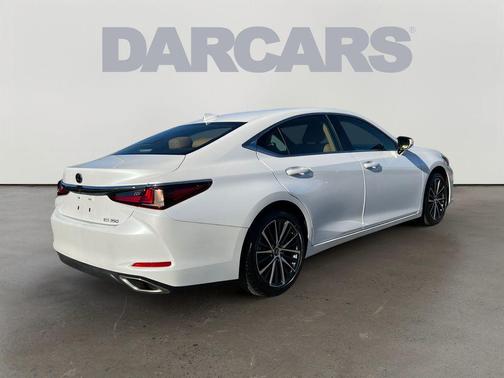 2024 Lexus ES 350 Base