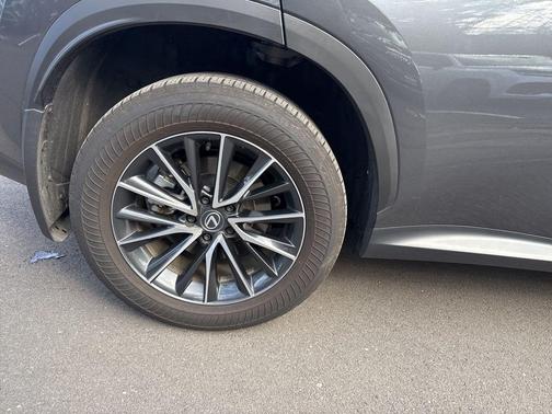 2024 Lexus NX 350h Premium