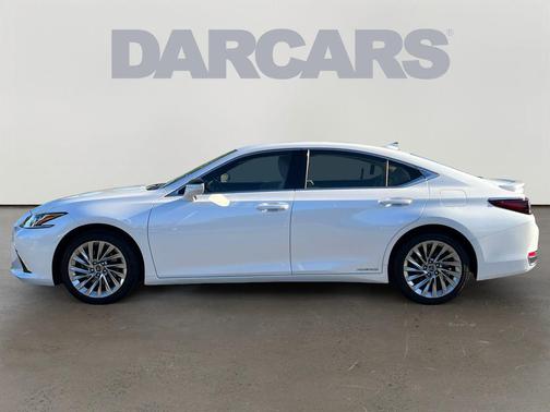 2019 Lexus ES 300h Luxury