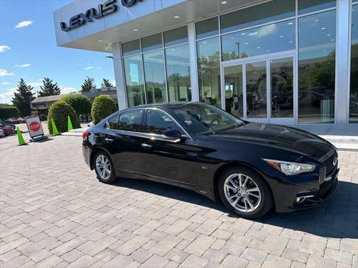 Black Obsidian 2017 INFINITI Q50 3.0t Signature Edition