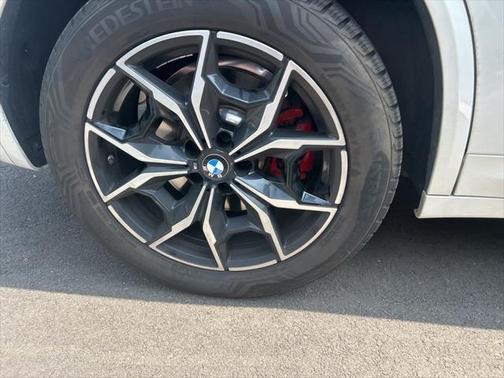 2024 BMW X3 M40i