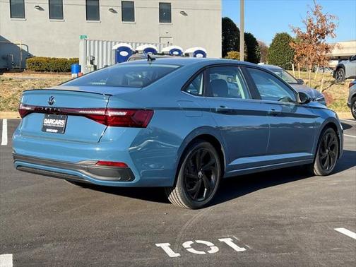 2025 Volkswagen Jetta 1.5T SE