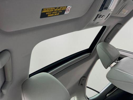 2018 Lexus ES 300h Base