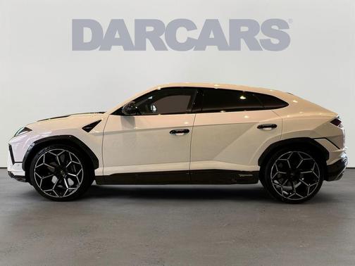 2024 Lamborghini Urus Performante