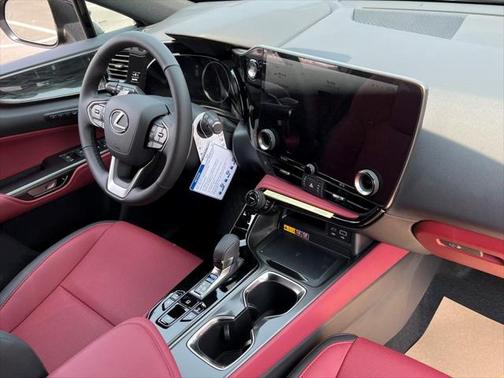 2025 Lexus NX 350 Premium