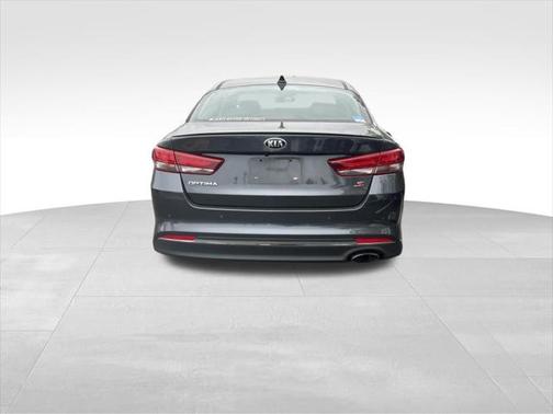 2018 Kia Optima S