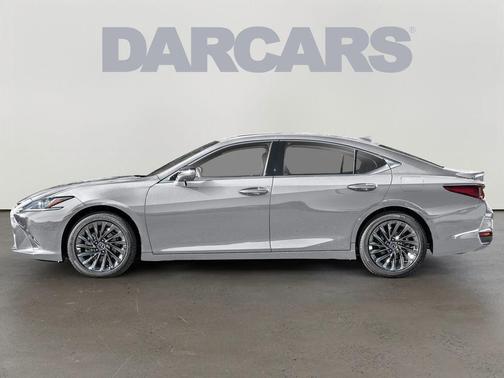 2025 Lexus ES 300h Luxury