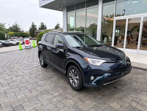 Aqua 2017 Toyota RAV4 Hybrid XLE