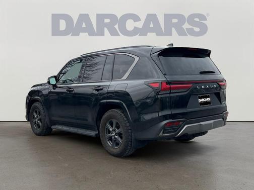 2025 Lexus LX 700h Overtrail