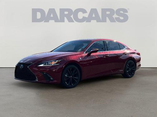 2022 Lexus ES 300h F SPORT