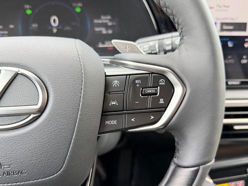 Iridium 2026 Lexus RX 350h Premium