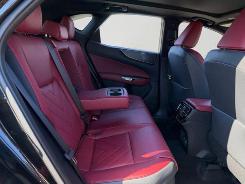 2026 Lexus NX 350h Luxury