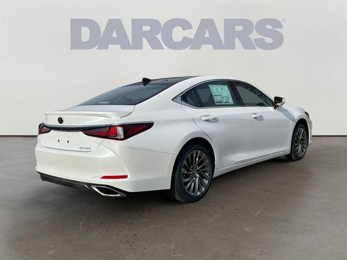 2025 Lexus ES 350 Ultra Luxury