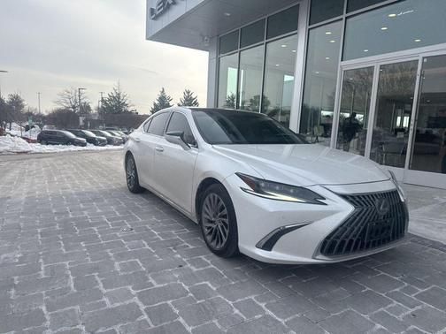 2024 Lexus ES 350 Ultra Luxury