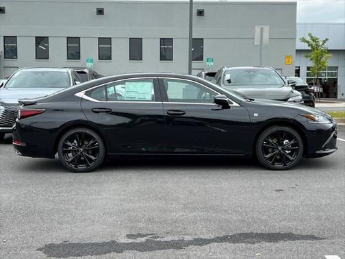 2025 Lexus ES 350 Base