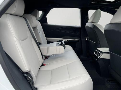 2026 Lexus RX 350 F SPORT Design