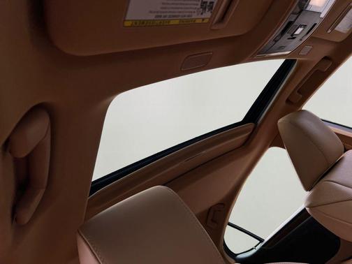 2023 Lexus ES 350 Base