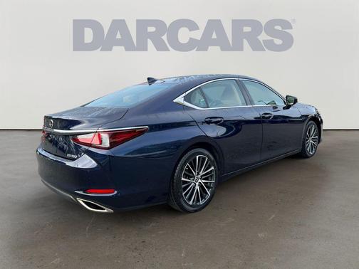 2023 Lexus ES 350 Base