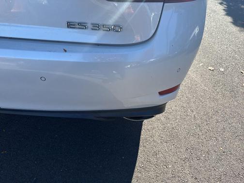 2017 Lexus ES 350 Base