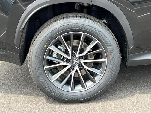 2025 Lexus NX 350h Premium