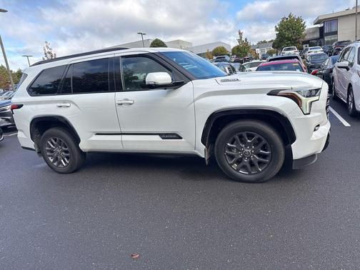 2023 Toyota Sequoia Platinum