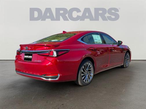 2025 Lexus ES 300h Luxury