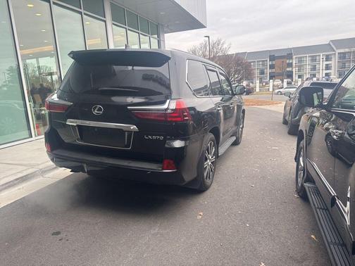 2018 Lexus LX 570 Base