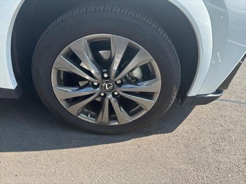 2024 Lexus UX 250h F Sport