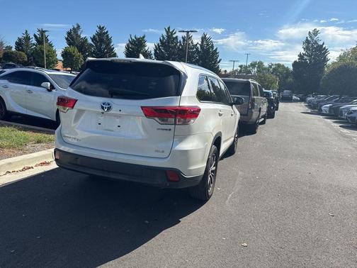 2019 Toyota Highlander Hybrid XLE