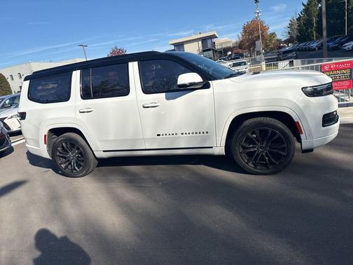 2022 Jeep Grand Wagoneer Series II Obsidian 4x4