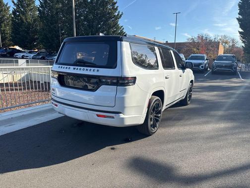 2022 Jeep Grand Wagoneer Series II Obsidian 4x4