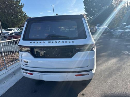 2022 Jeep Grand Wagoneer Series II Obsidian 4x4