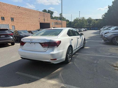2016 Lexus LS 460 Base