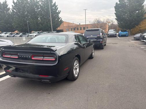 2023 Dodge Challenger SXT