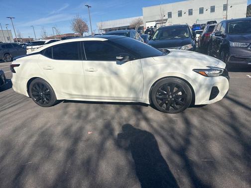 2023 Nissan Maxima SR Xtronic CVT