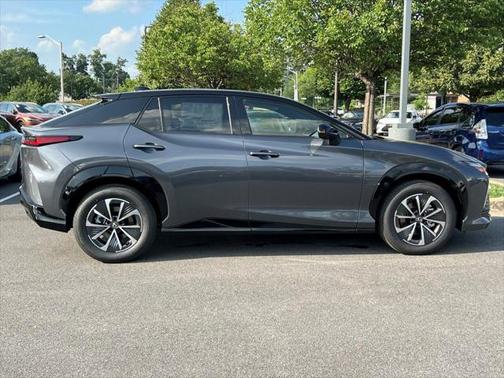 2025 Lexus RZ 450e Premium