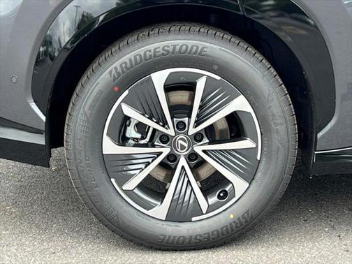 2025 Lexus RZ 450e Premium
