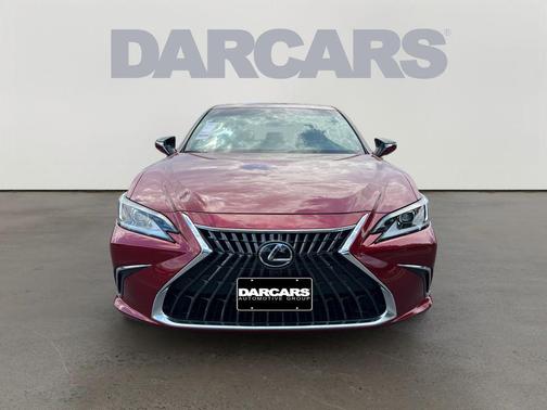 2025 Lexus ES 300h Luxury