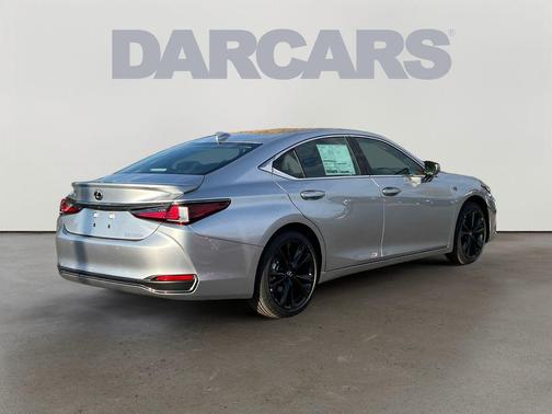 2025 Lexus ES 300h Base