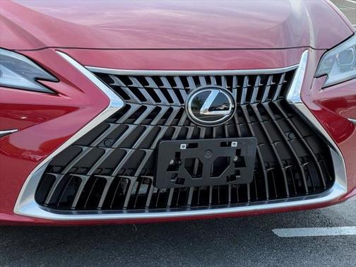 2024 Lexus ES 250 Base