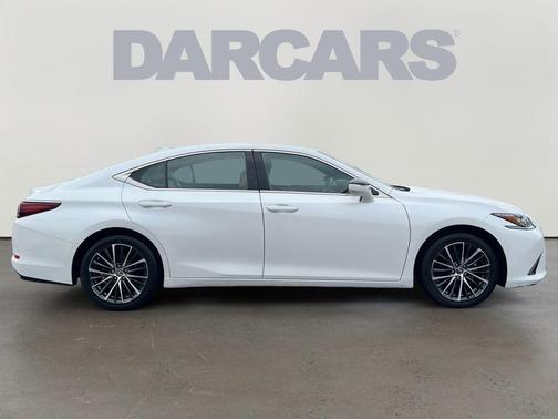 2024 Lexus ES 350 Base