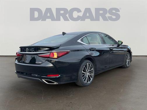 2023 Lexus ES 350 Base