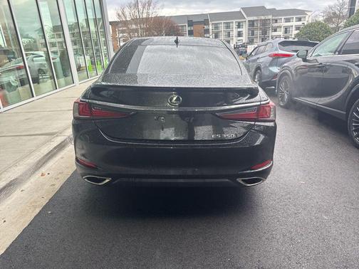 2023 Lexus ES 350 Base