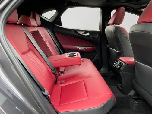 2026 Lexus NX 350h Premium